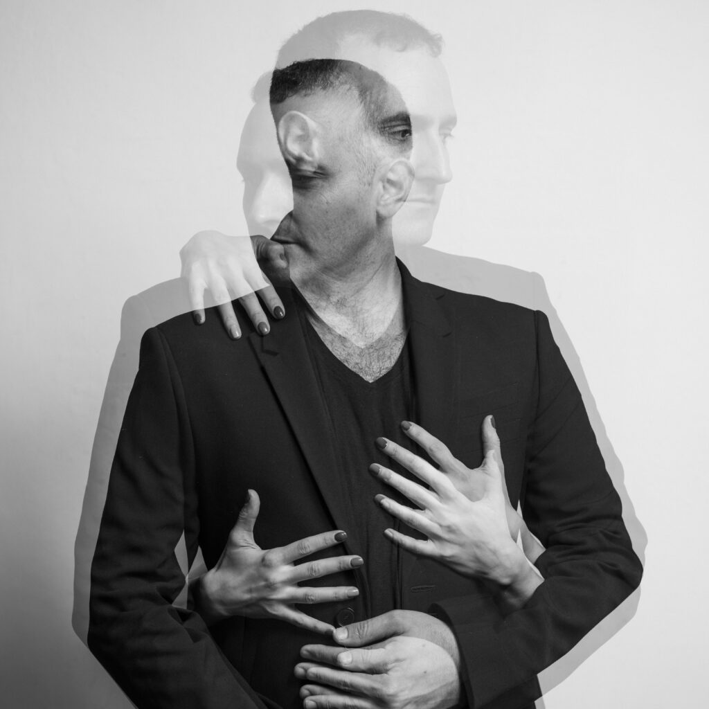 Eyal Erlich•Eyal Erlich The Live Sessions•Indie Rock From Israel•Israeli indie music•Israeli Indie Artist•Indie Rock From Tel Aviv•Tel Aviv Indie Rock•Levontin 7•Eyal Erlich Live Sessions