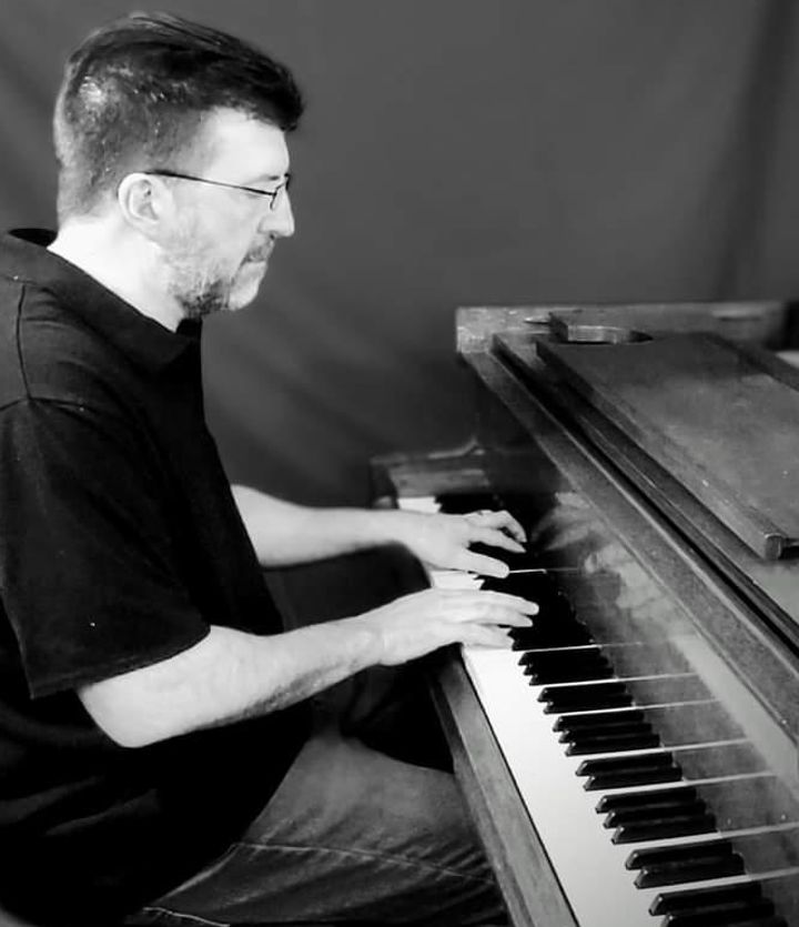 Matt Grenfell•Monochrome•Eclectic Rock From Connecticut•Rock From Connecticut•Rock Music From Coneccticut•Connecticut Eclectic Rock Scene•Connecticut Rock Scene•Connecticut Rock Music Scene•Connecticut Alternative Rock Artists•Connecticut Indie Rock Artists•Connecticut Indie Rock Music